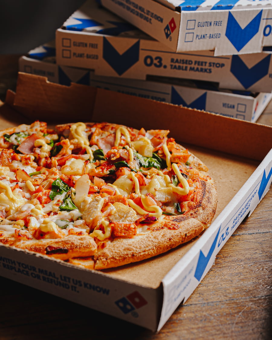 Fresh Domino's Pizza in the Box | Food Product Photography for Hospitality Industry